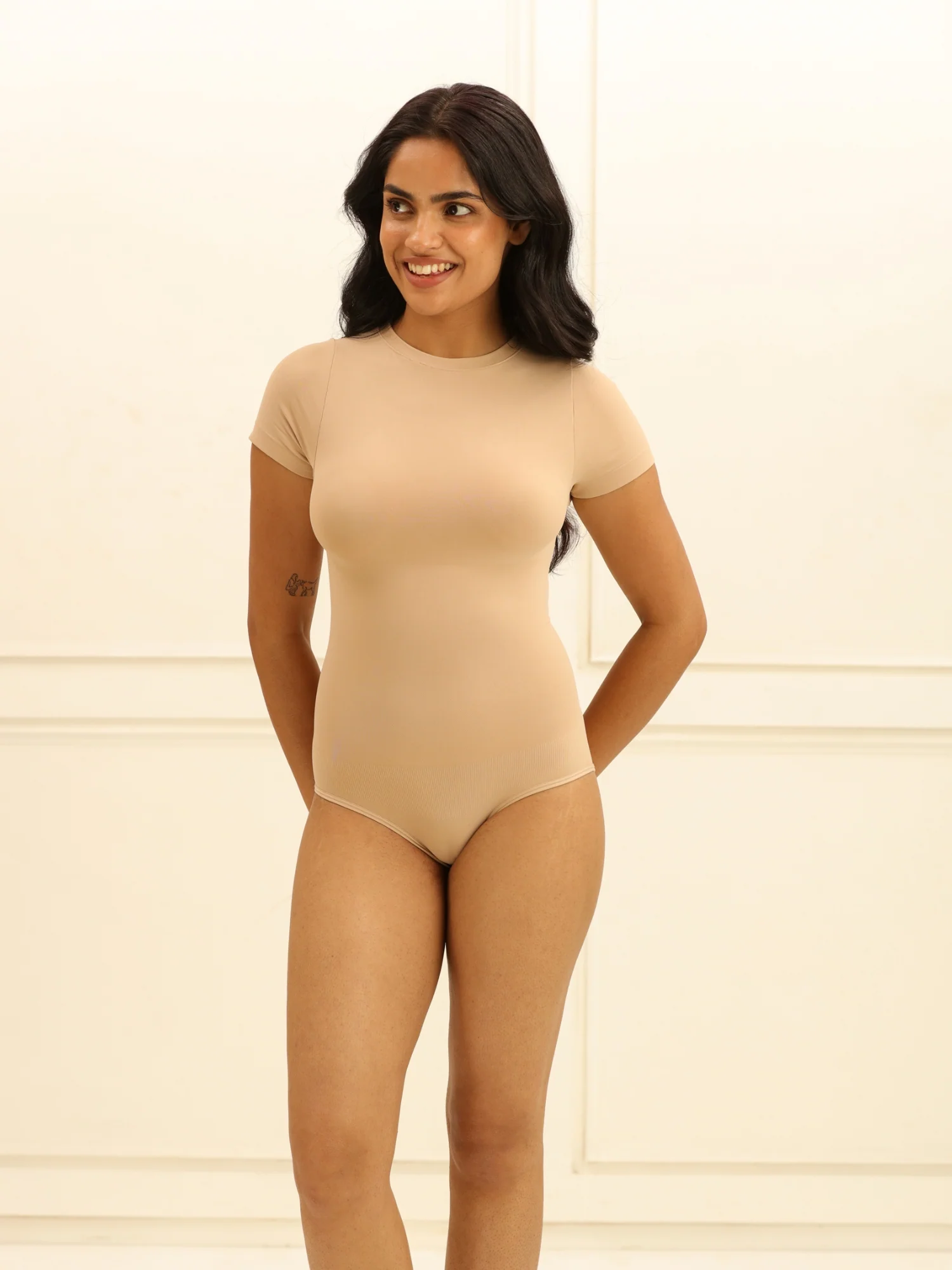 Short Sleeve Bodysuit - Image 3